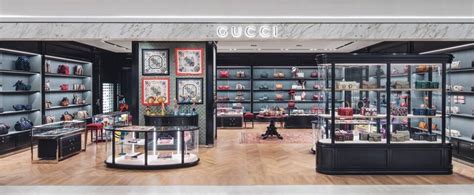 gucci - holt toronto bloor|Gucci world of concession boutique.